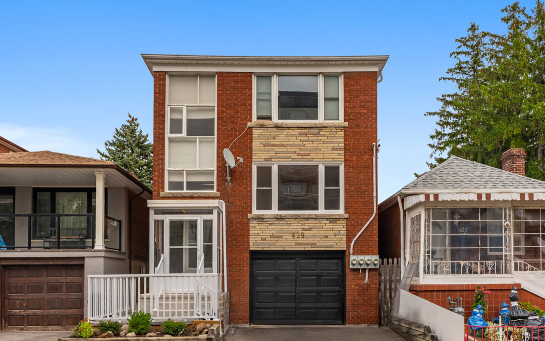 3 Units in Toronto