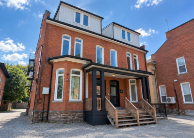 82-84 Welland Ave